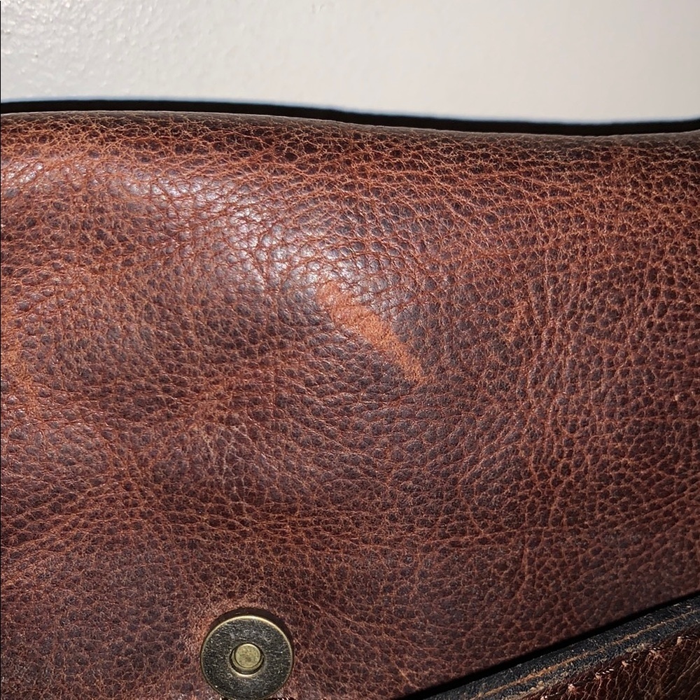 BNWT Brown Leather Crossbody Beaumont Style Bag by Patricia Nash - Picture 12 of 14